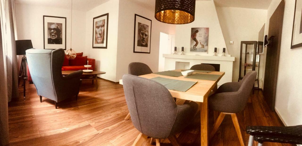 Altstadtmaerchen Apartman Leer Kültér fotó