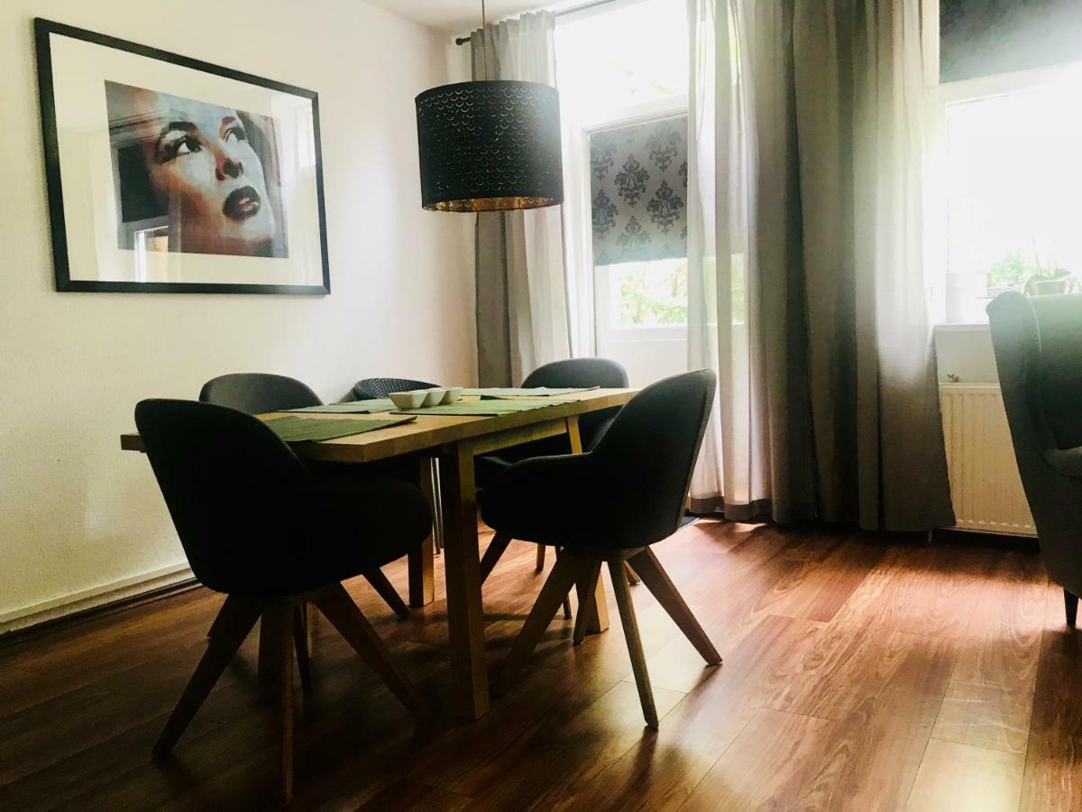 Altstadtmaerchen Apartman Leer Kültér fotó