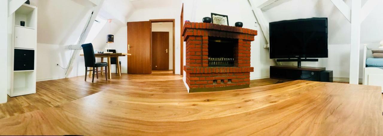 Altstadtmaerchen Apartman Leer Kültér fotó
