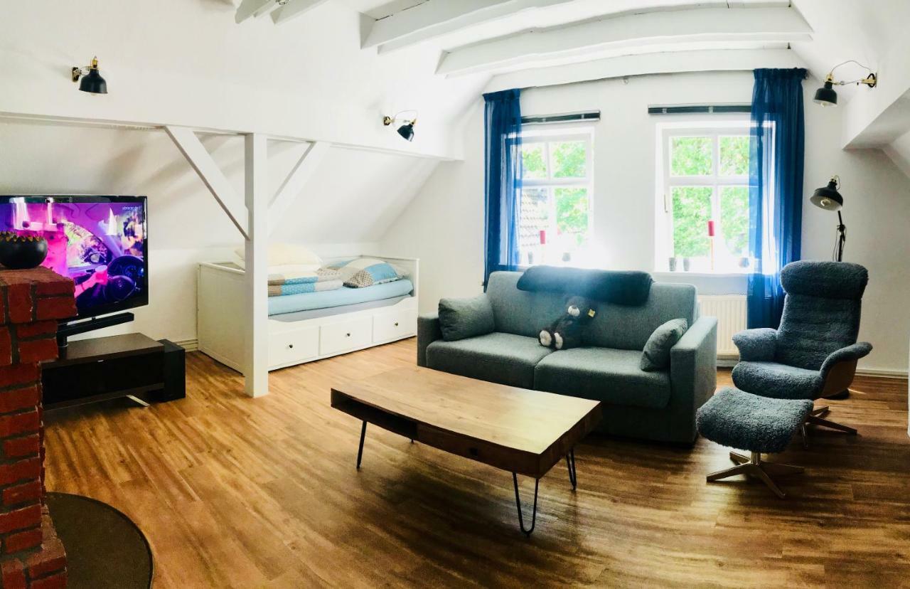 Altstadtmaerchen Apartman Leer Kültér fotó